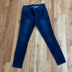 Judy Blue Skinny Fit Jeans